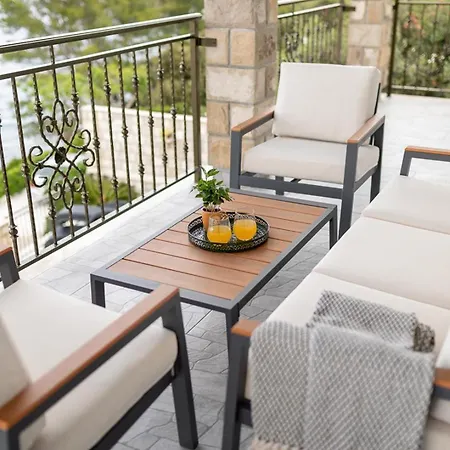 Holiday home D. Maria With Sea View And Private Pool Blato (Korcula)